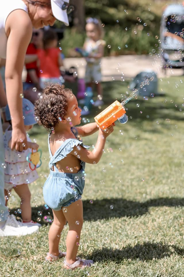 30 Minute Bubble Show